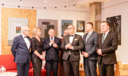 Powiat Średzki z dofinansowaniem na przebudowę dróg w Ujeździe Górnym i Ujeździe Dolnym