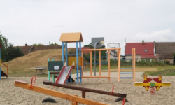 Już są nowe place zabaw