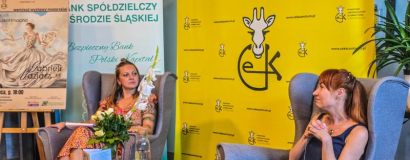 „Wszechmocna” w Powiatowym Centrum Kultury Alternatywnej. Wieczór pełen sztuki, emocji i inspirujący